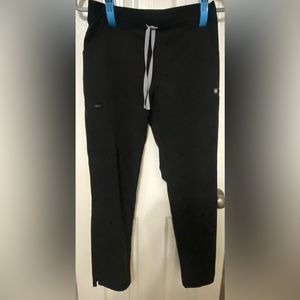 Figs Black Technical Collection straight leg cargo pocket scrub pant